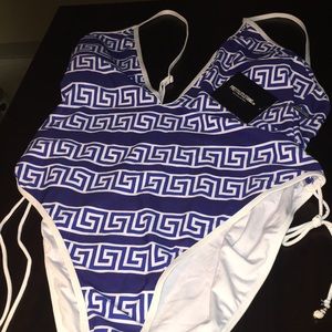 Bathing suit